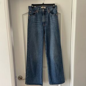 Levis Wide Leg Ribcage Jeans - Medium Wash Size 26